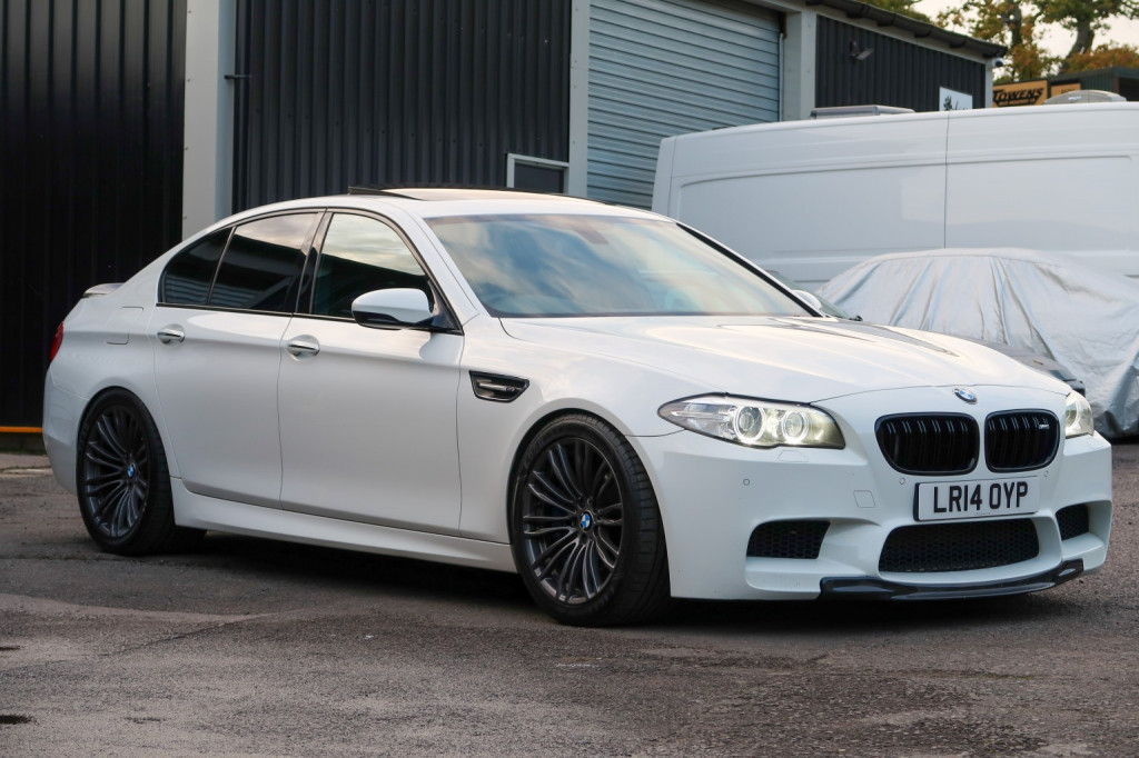 BMW M5