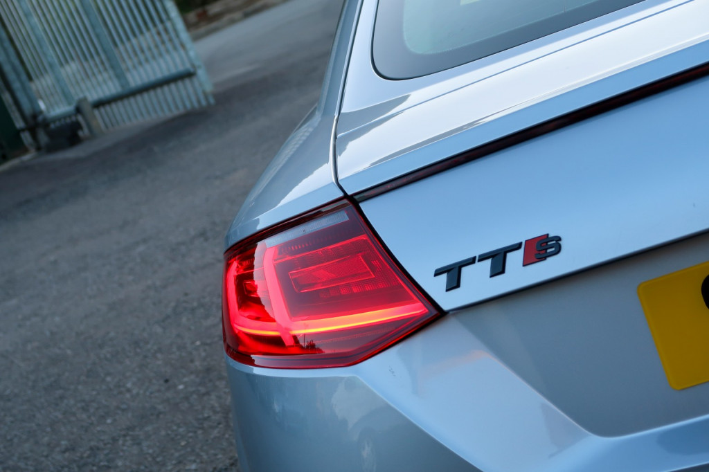 AUDI TTS
