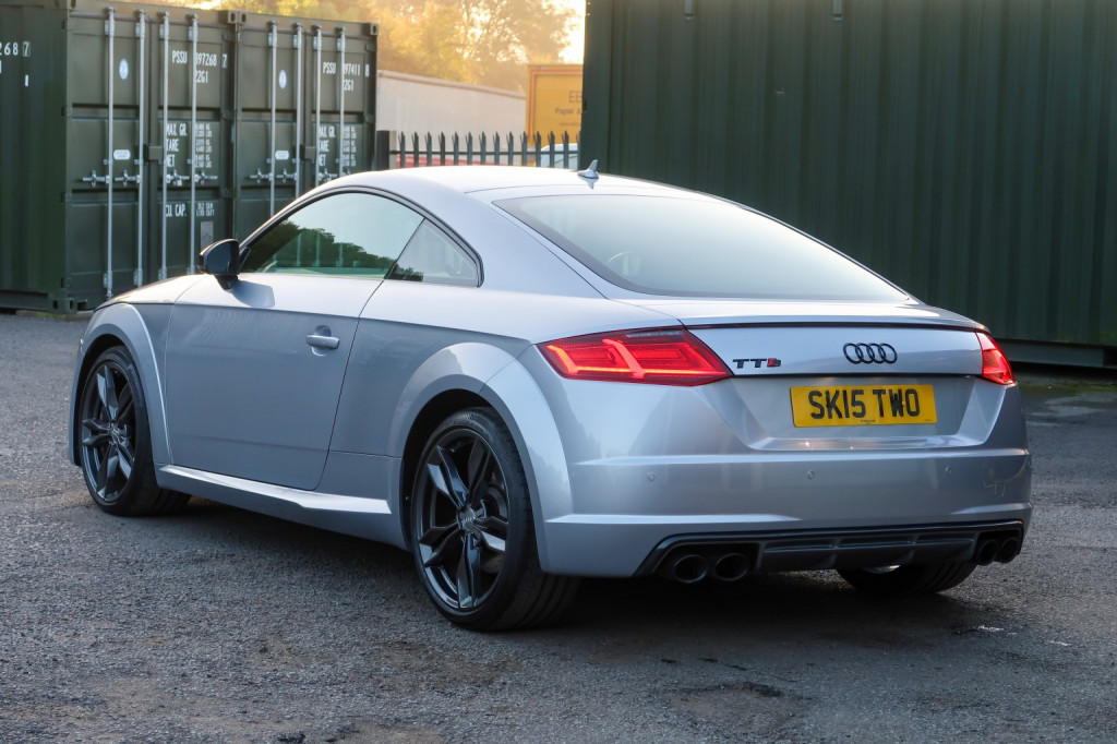 AUDI TTS