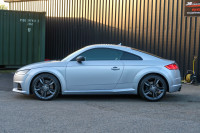 AUDI TTS