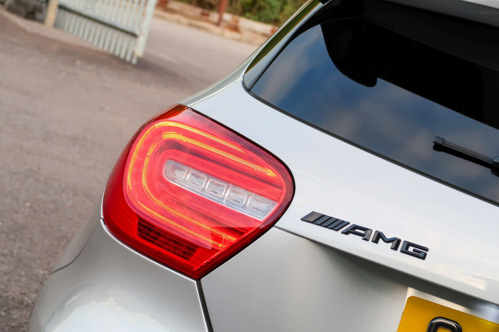 MERCEDES-BENZ A CLASS