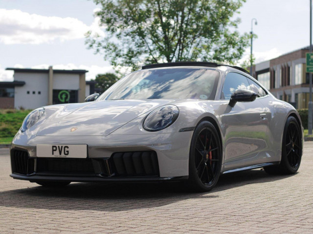 PORSCHE 911 3.6 T-Hybrid 992 Carrera 4 GTS PDK 4WD Euro 6 (s/s) 2dr (2025/25)