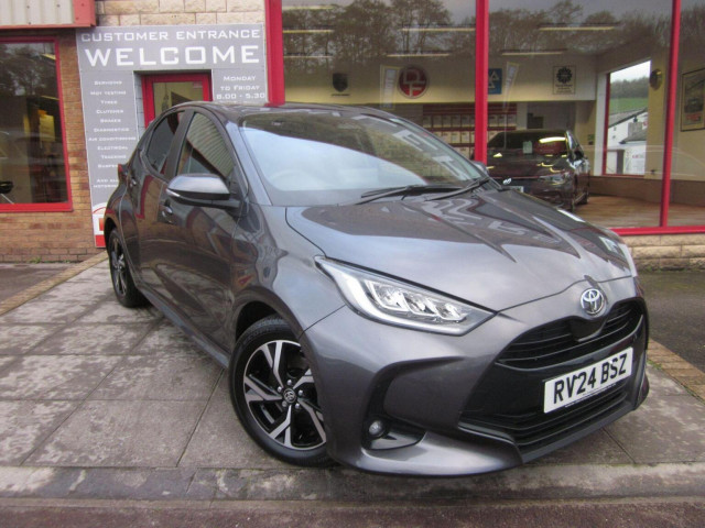 TOYOTA YARIS 1.5 VVT-h Design E-CVT Euro 6 (s/s) 5dr