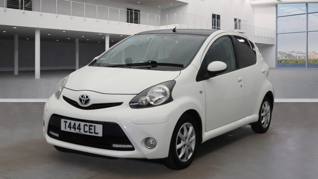 TOYOTA AYGO