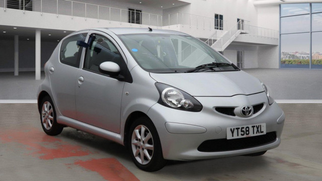 TOYOTA AYGO