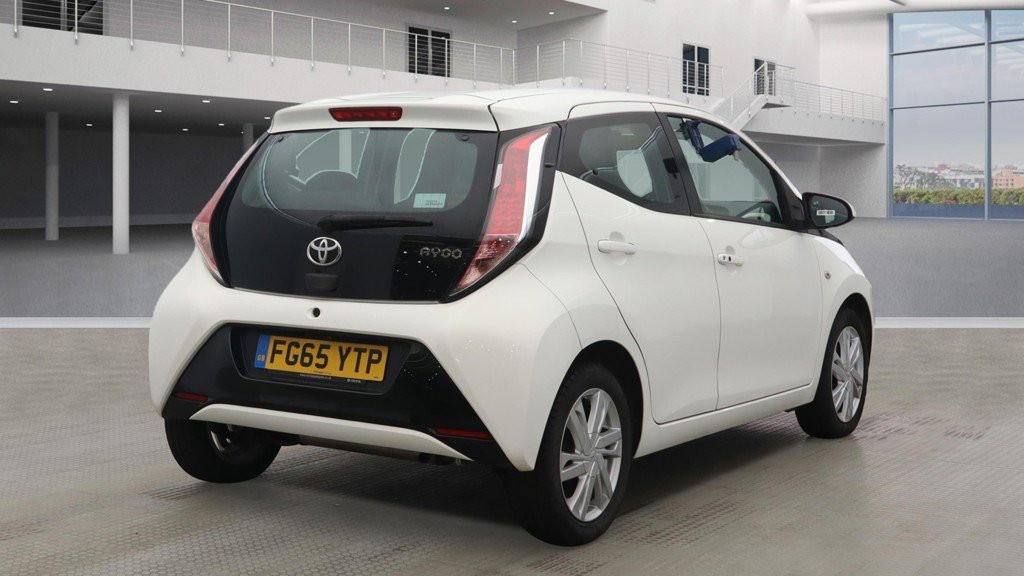 TOYOTA AYGO