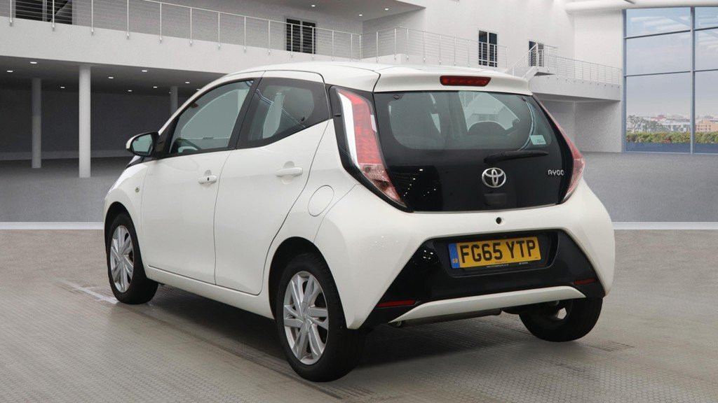 TOYOTA AYGO