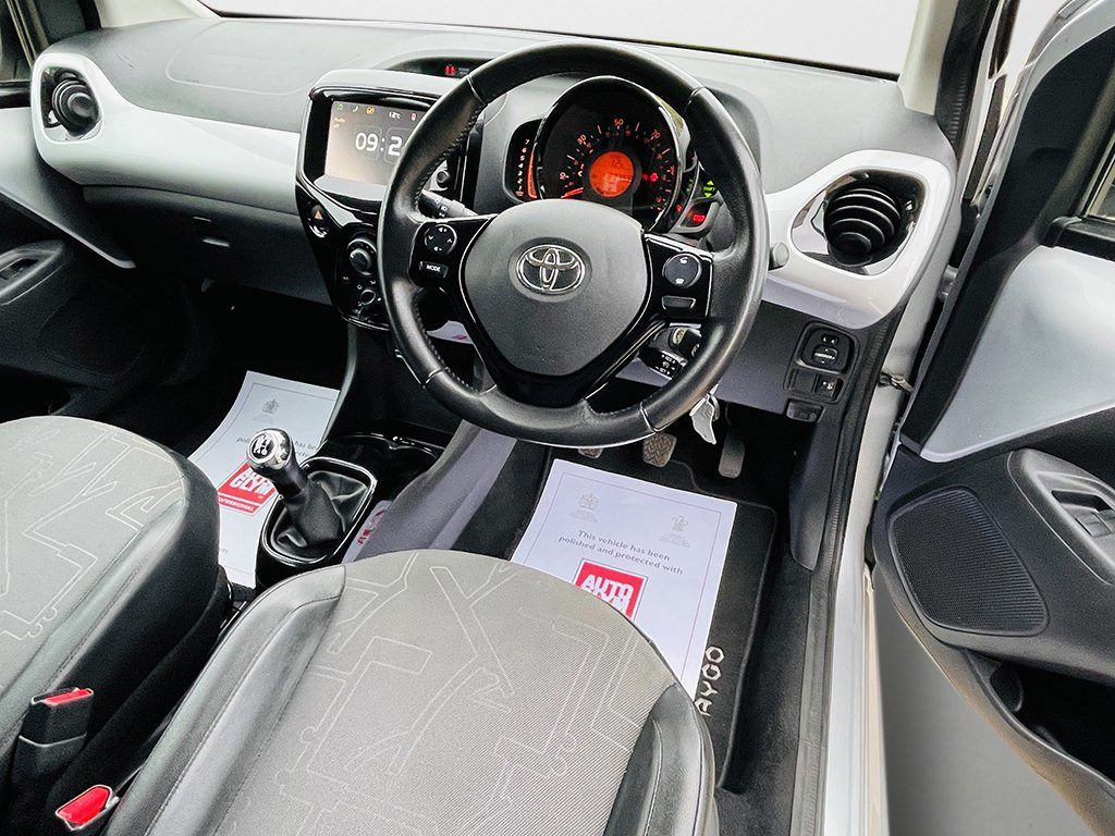 TOYOTA AYGO