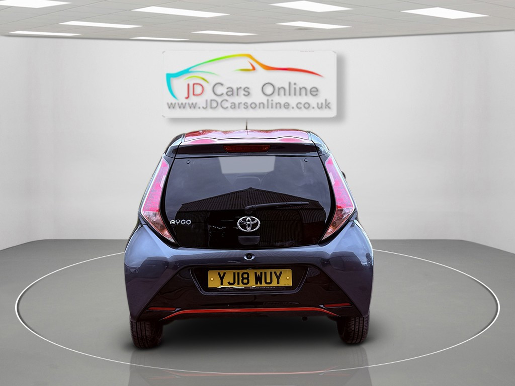 TOYOTA AYGO