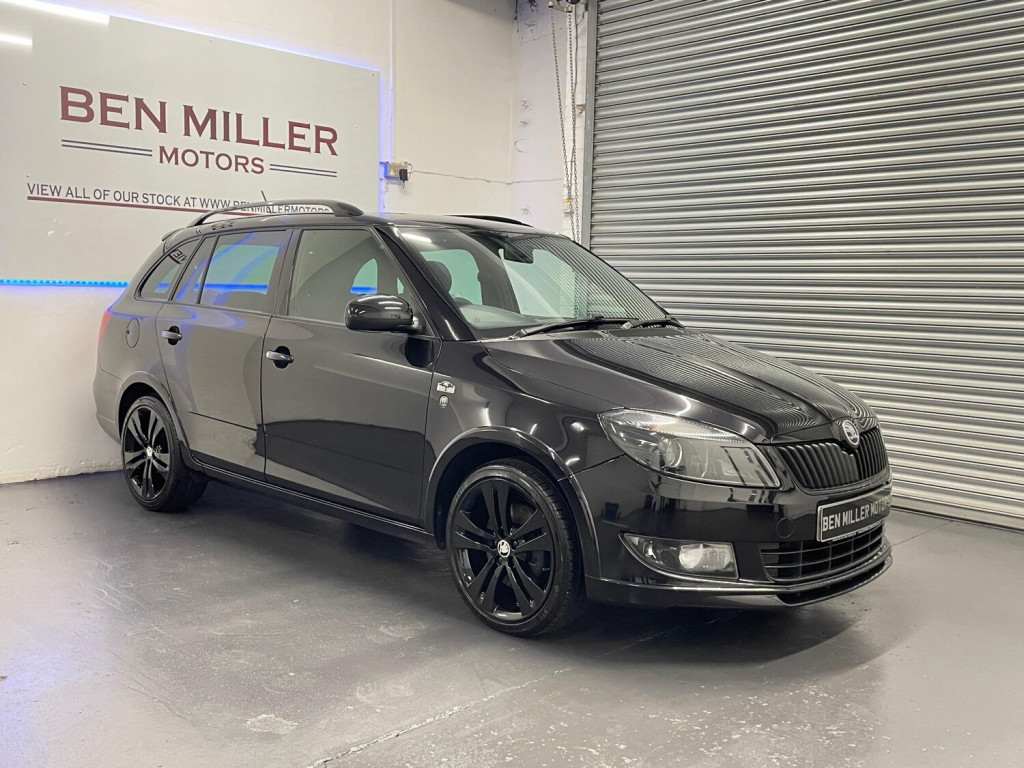 View SKODA FABIA 1.2 TSI Black Edition