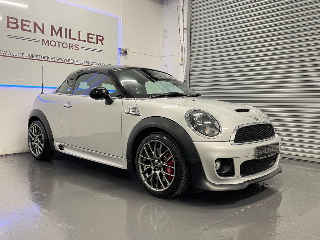 View MINI COUPE 1.6 John Cooper Works Coupe