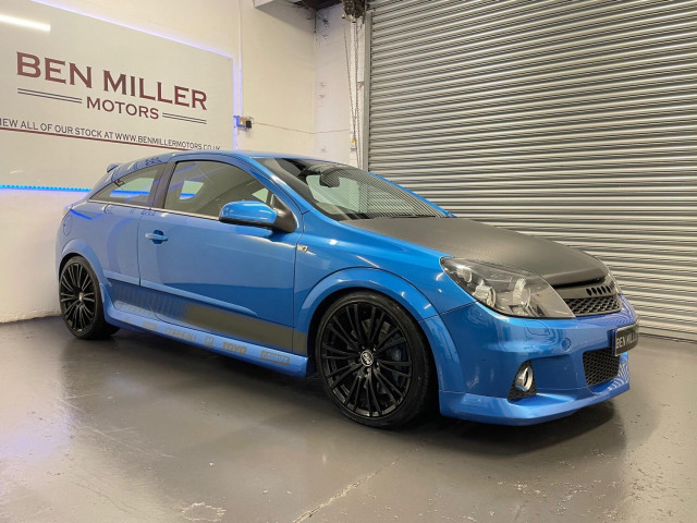 VAUXHALL ASTRA 2.0 i 16v VXR