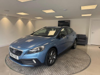 VOLVO V40 CROSS COUNTRY