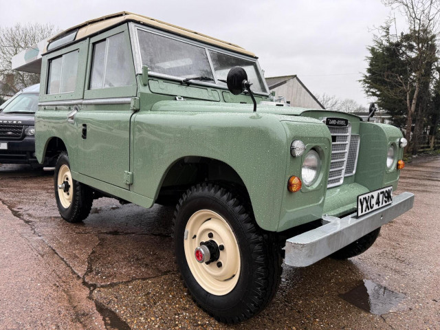 LAND ROVER SERIES III