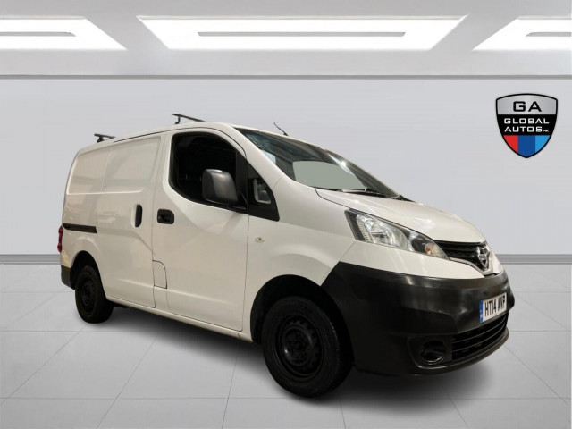 NISSAN NV200