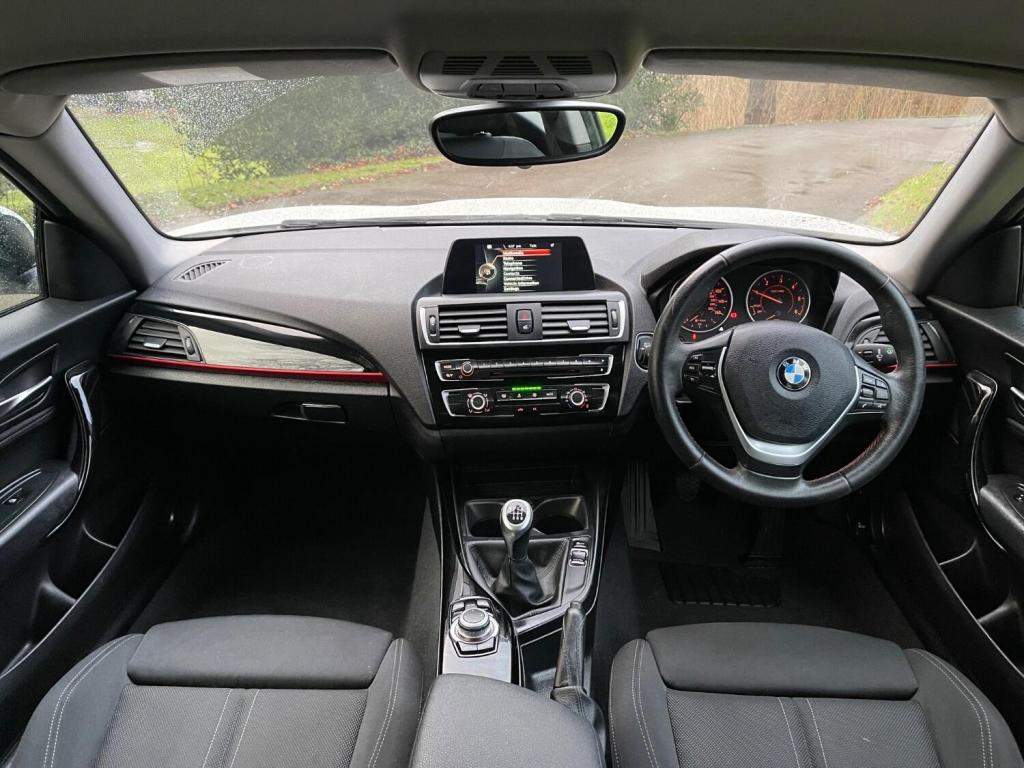 BMW 1 SERIES