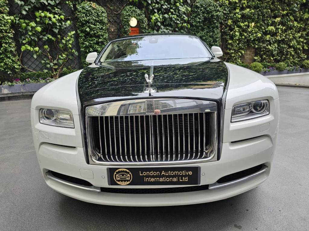 View ROLLS-ROYCE WRAITH 6.6 V12