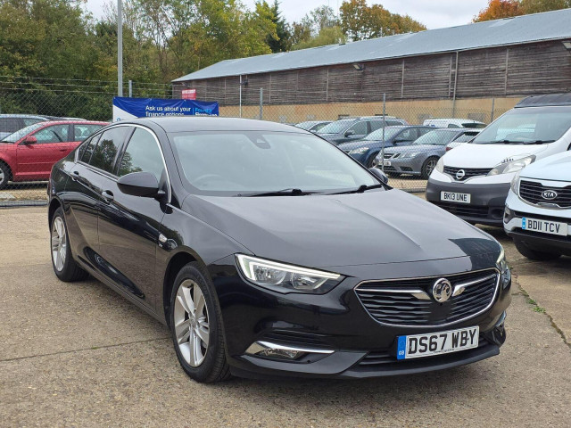 VAUXHALL INSIGNIA