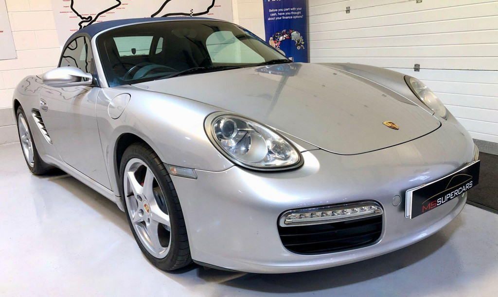 PORSCHE BOXSTER