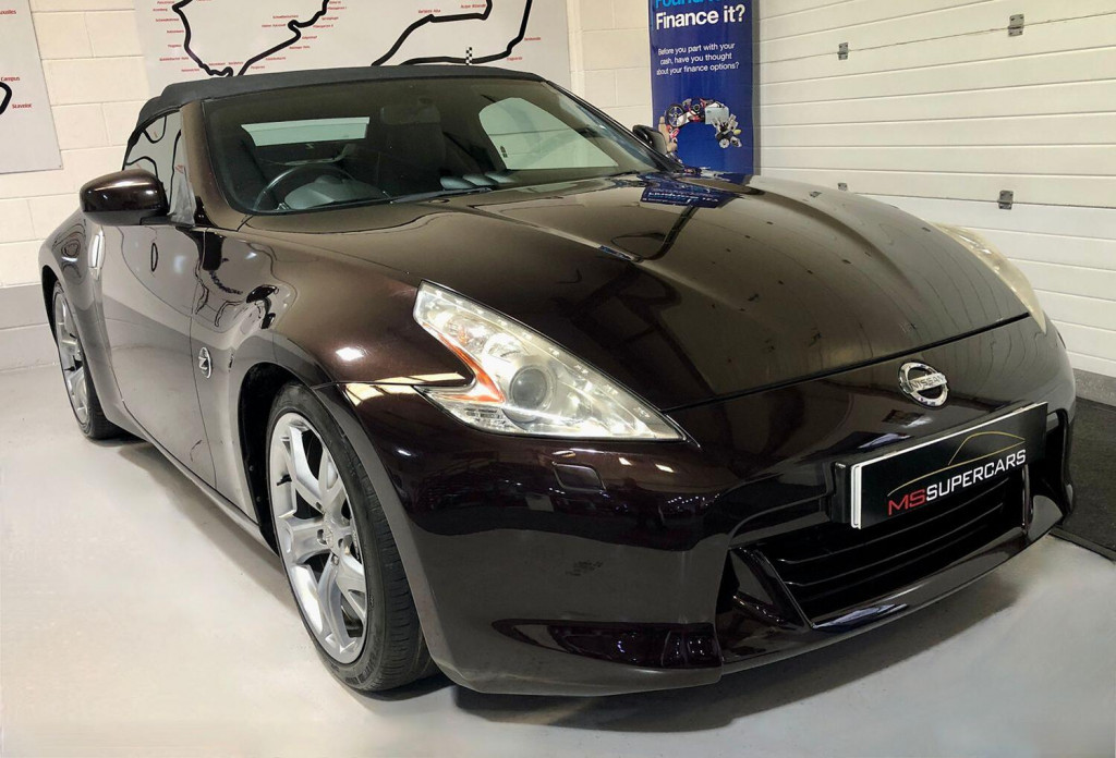 NISSAN 370Z