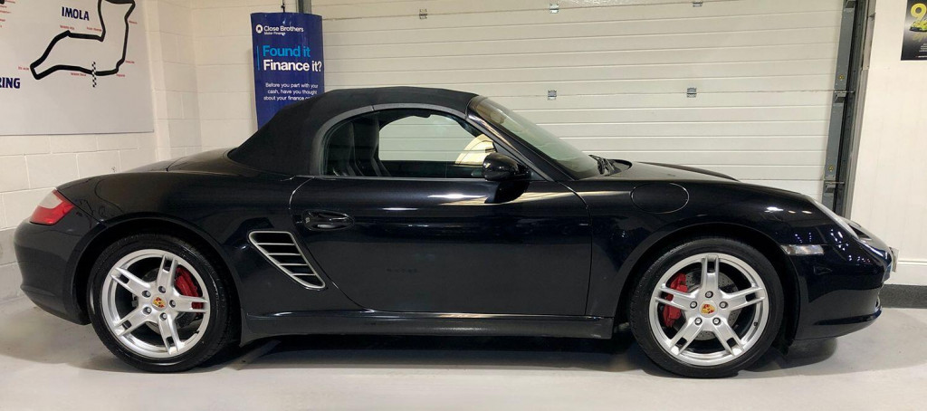 PORSCHE BOXSTER