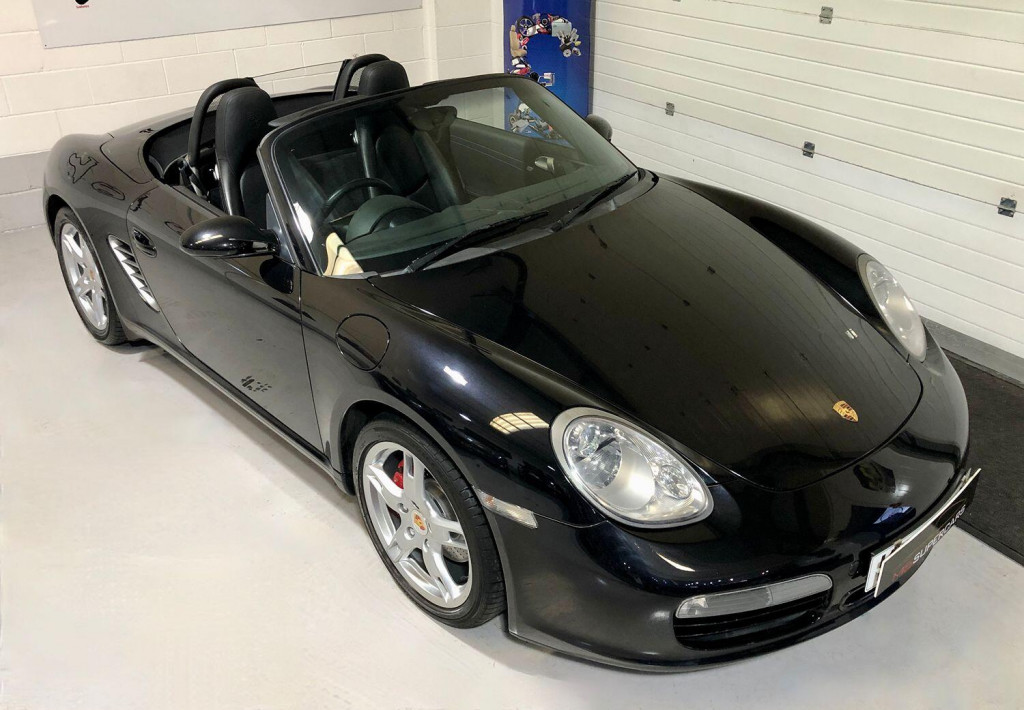 PORSCHE BOXSTER