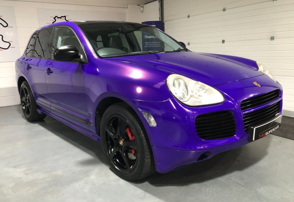 PORSCHE CAYENNE