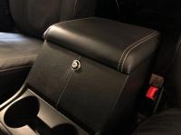 LAND ROVER DEFENDER 90