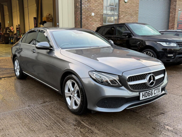 MERCEDES-BENZ E CLASS