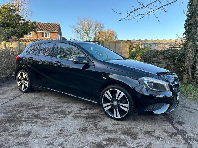 MERCEDES-BENZ A CLASS 2.1 A200 CDI Sport