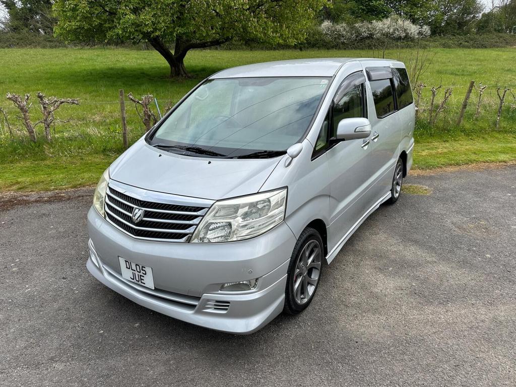 TOYOTA ALPHARD