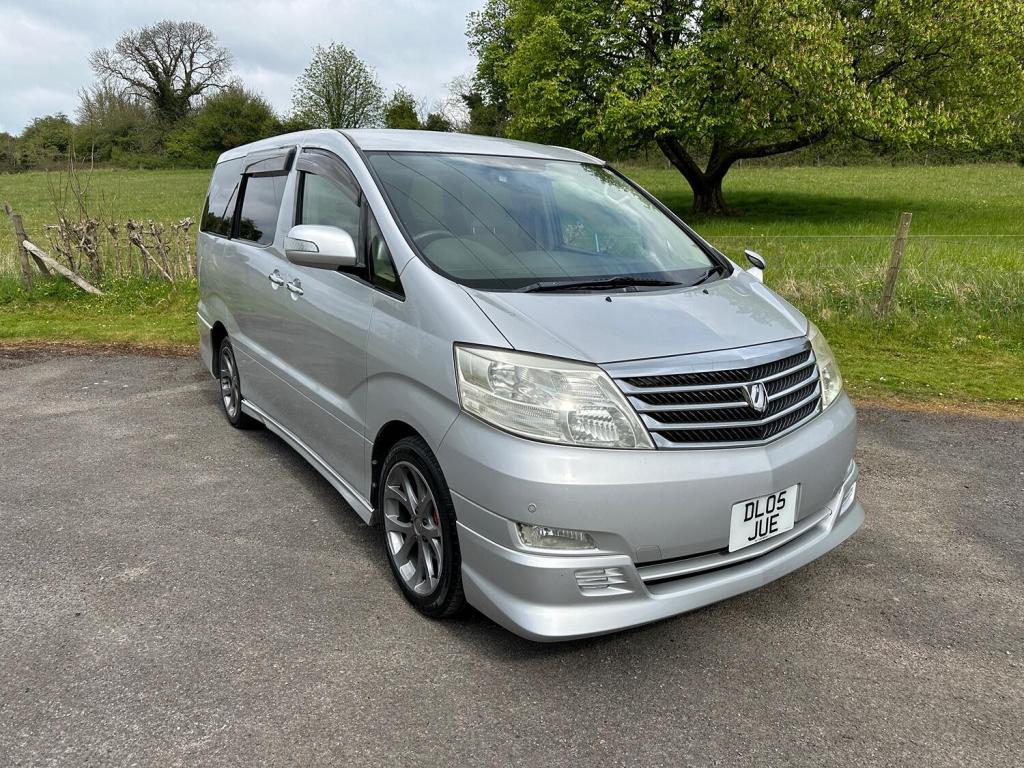 TOYOTA ALPHARD