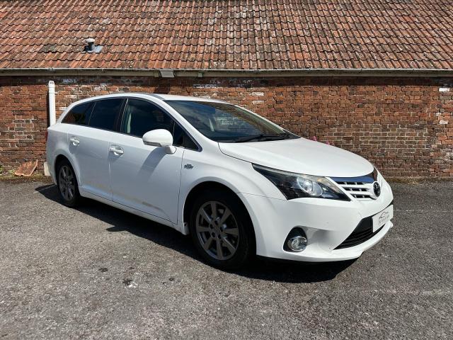 TOYOTA AVENSIS 2.2 D-CAT T4