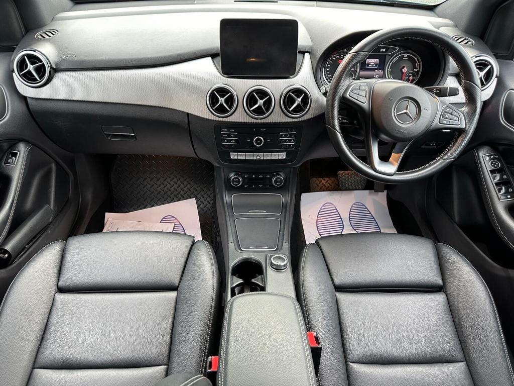 MERCEDES-BENZ B CLASS