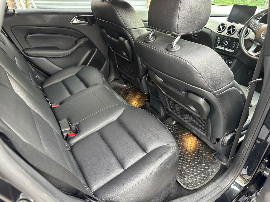 MERCEDES-BENZ B CLASS