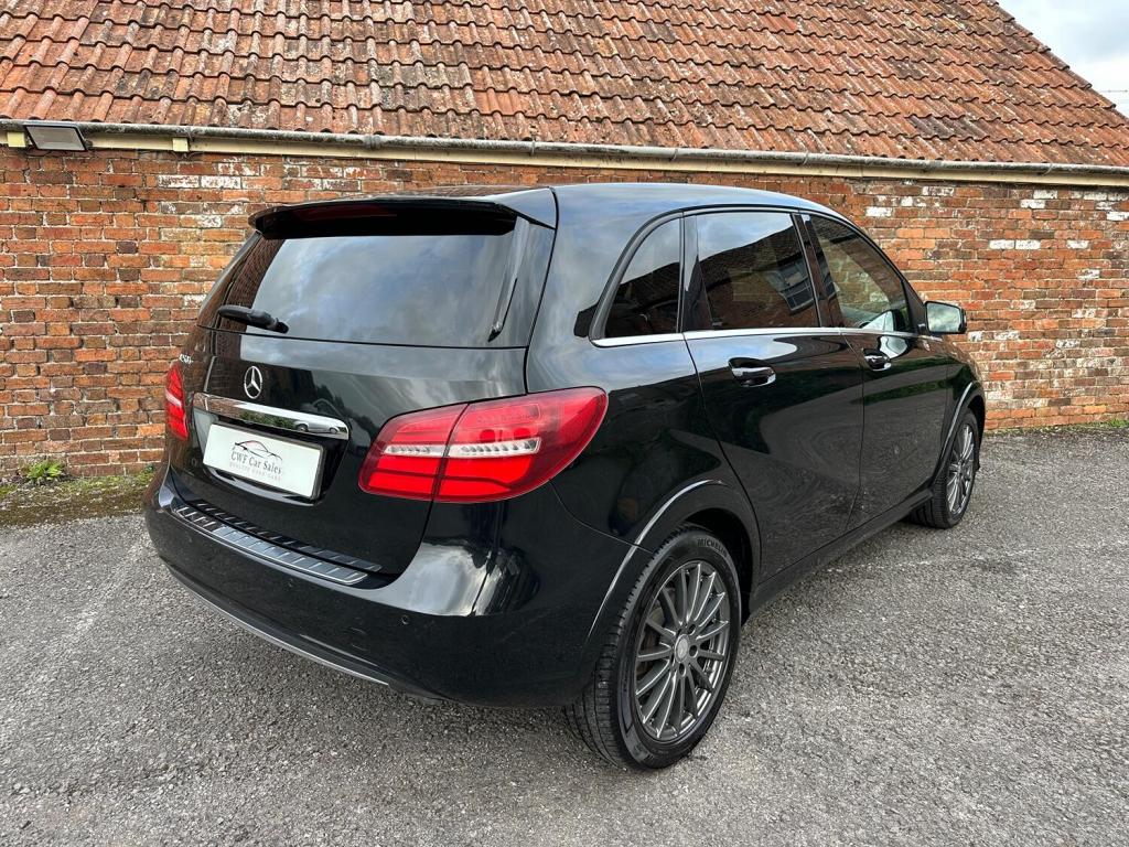 MERCEDES-BENZ B CLASS