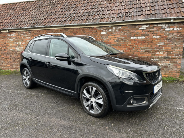 PEUGEOT 2008 1.6 BlueHDi Allure Premium