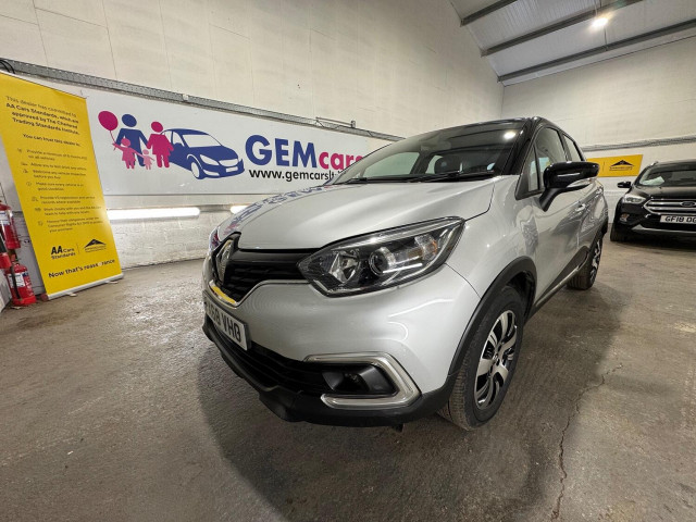 RENAULT CAPTUR