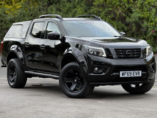 NISSAN NAVARA