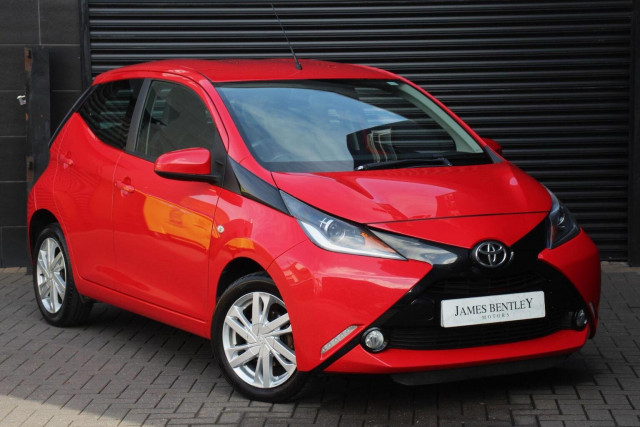 TOYOTA AYGO