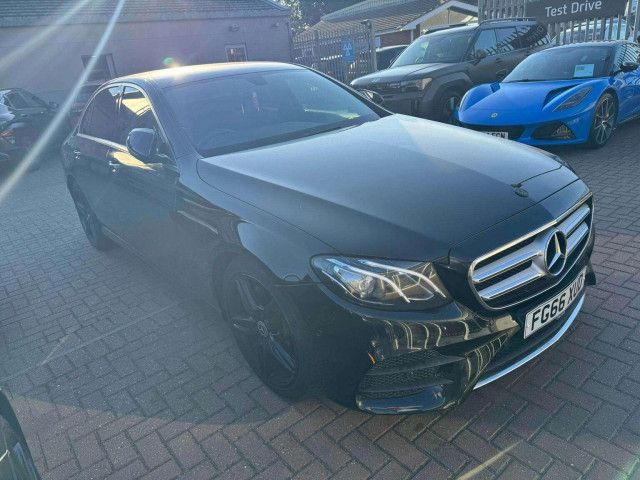 MERCEDES-BENZ E CLASS