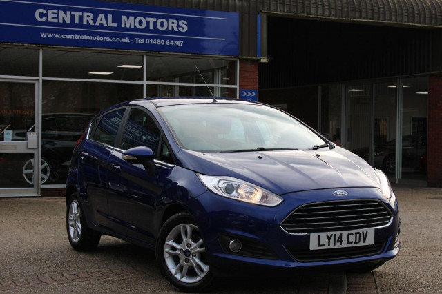 FORD FIESTA