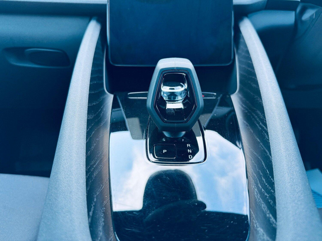 POLESTAR POLESTAR 2