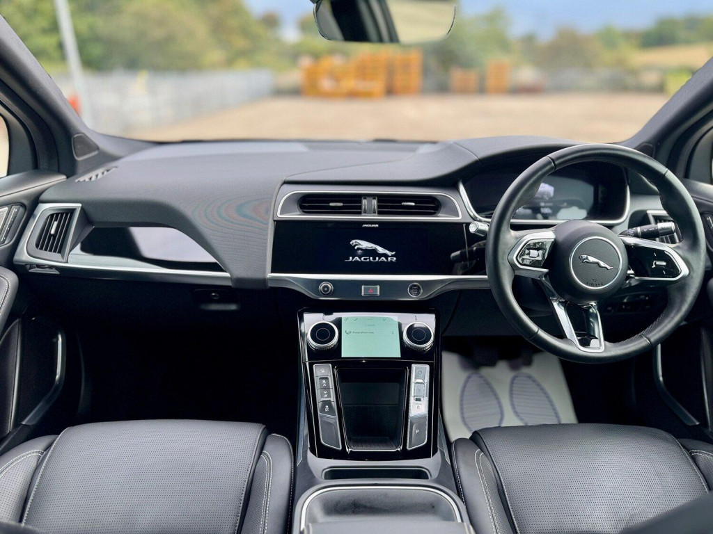 JAGUAR I-Pace