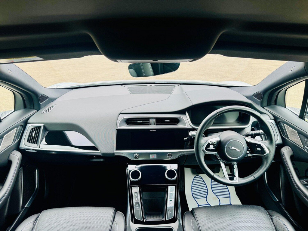 JAGUAR I-Pace