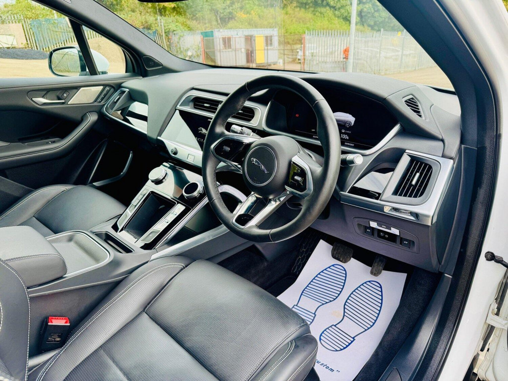 JAGUAR I-Pace
