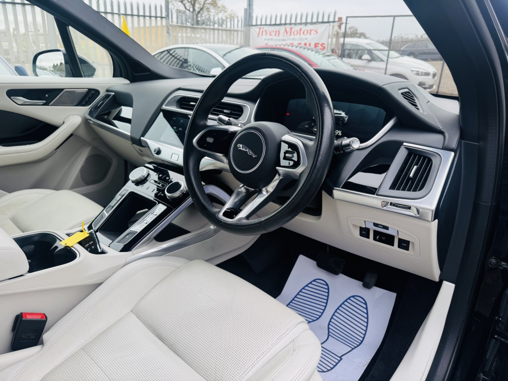 JAGUAR I-Pace