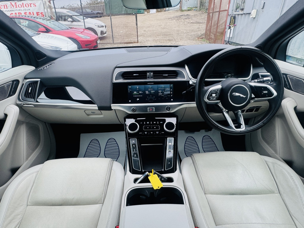 JAGUAR I-Pace