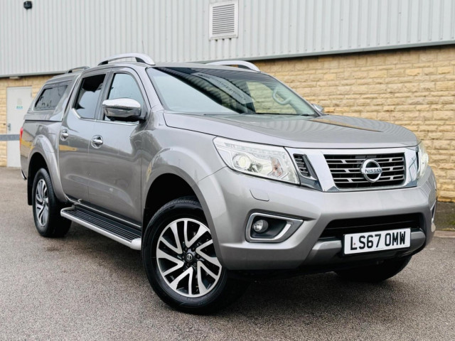 NISSAN NAVARA
