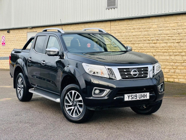 NISSAN NAVARA
